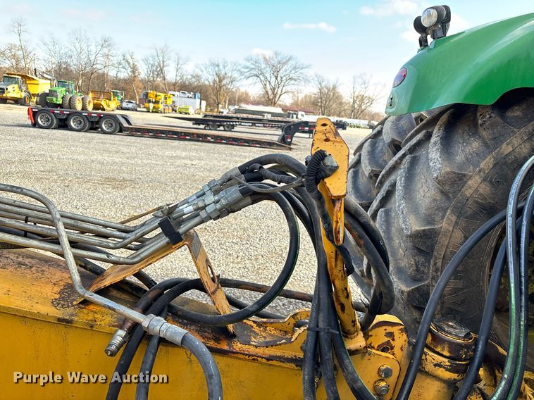 image for item EM0027 2012 John Deere 2112C scraper
