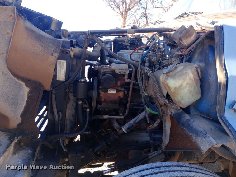 image for item EN8610 1989 Chevrolet  C70 Custom Deluxe dump truck