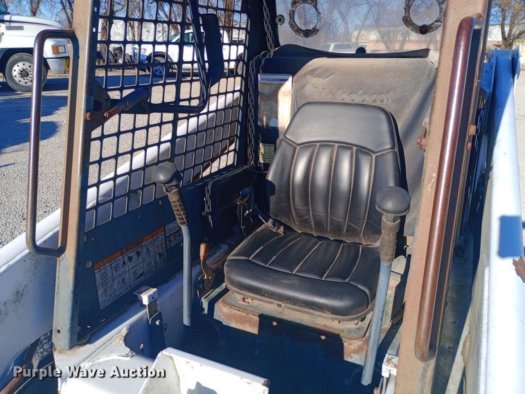 image for item EN8611 1997 Bobcat 763 skid steer loader