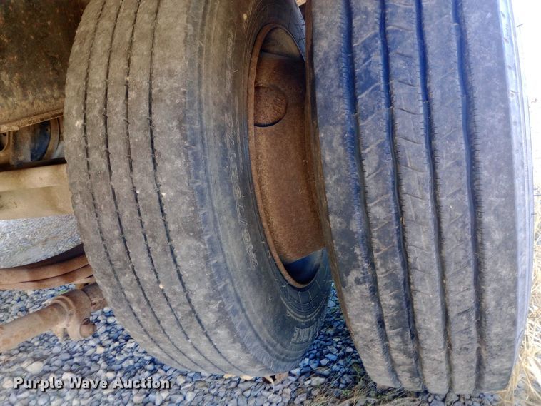 image for item EN8613 1997 Belshe equipment trailer