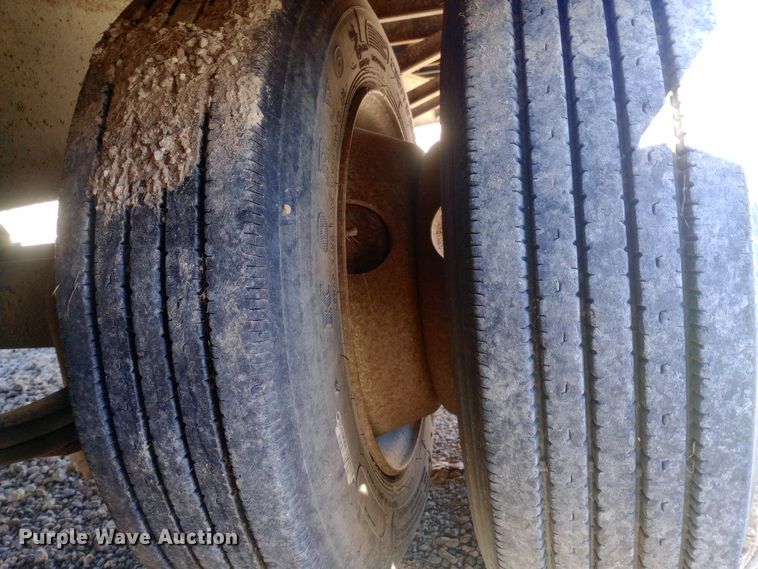 image for item EN8613 1997 Belshe equipment trailer