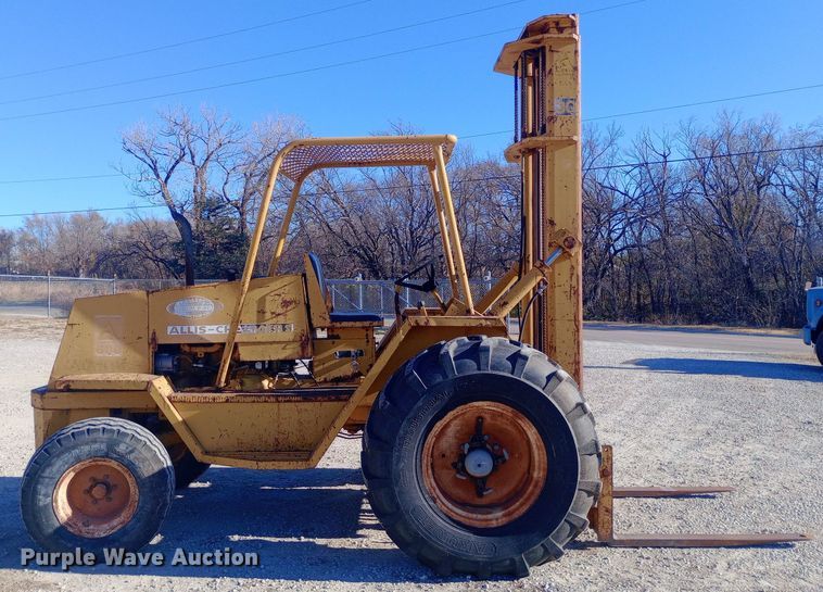 image for item EN8615 Allis-Chalmers 600 forklift