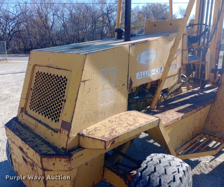 image for item EN8615 Allis-Chalmers 600 forklift