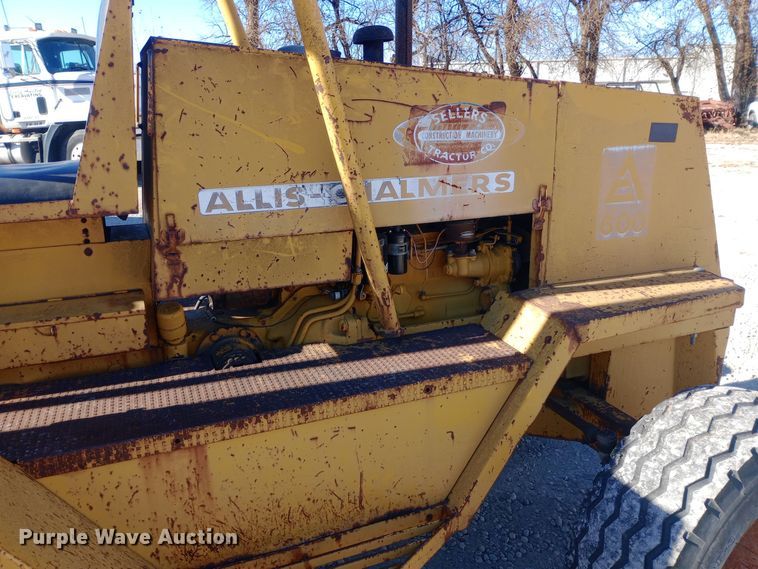 image for item EN8615 Allis-Chalmers 600 forklift