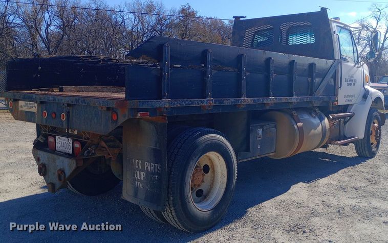 image for item EN8617 1998 Ford L8000 dump flatbed truck