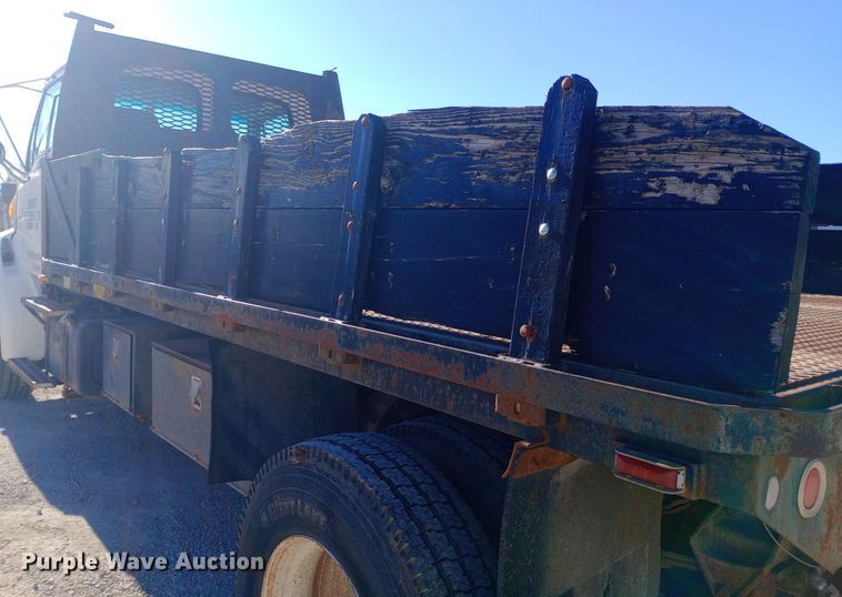 image for item EN8617 1998 Ford L8000 dump flatbed truck