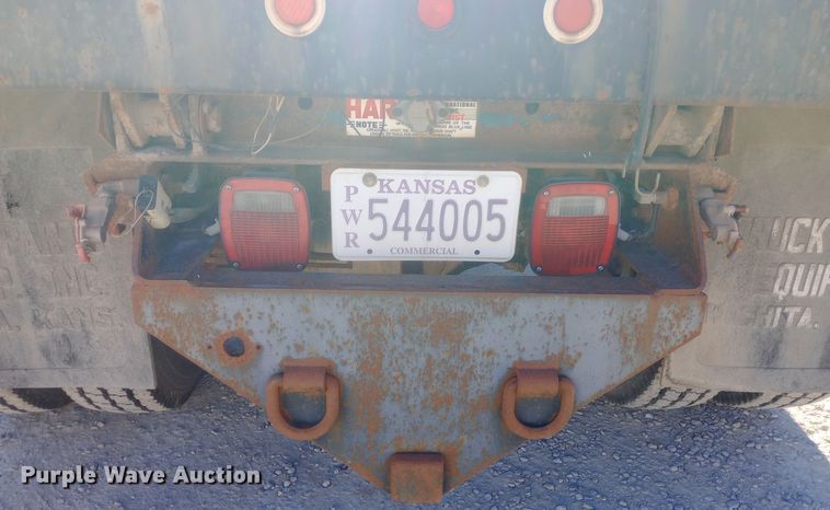 image for item EN8617 1998 Ford L8000 dump flatbed truck