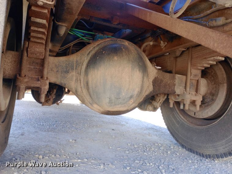 image for item EN8617 1998 Ford L8000 dump flatbed truck