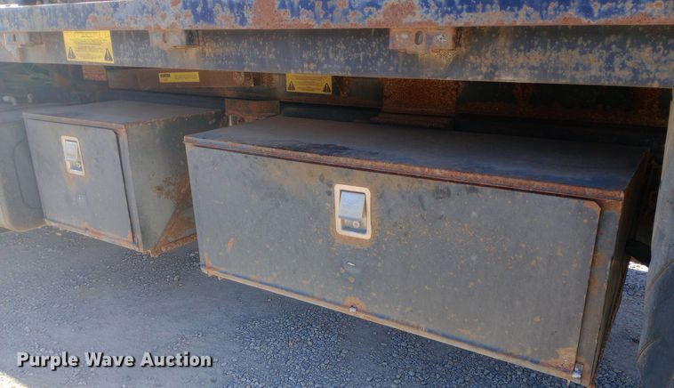 image for item EN8617 1998 Ford L8000 dump flatbed truck