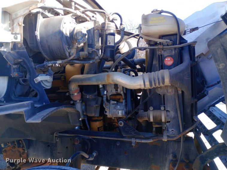 image for item EN8617 1998 Ford L8000 dump flatbed truck