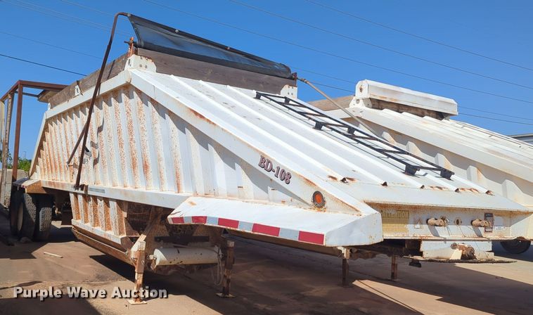 image for item EQ2266 2008 Construction Trailer Specialist  BDT-40 bottom dump trailer