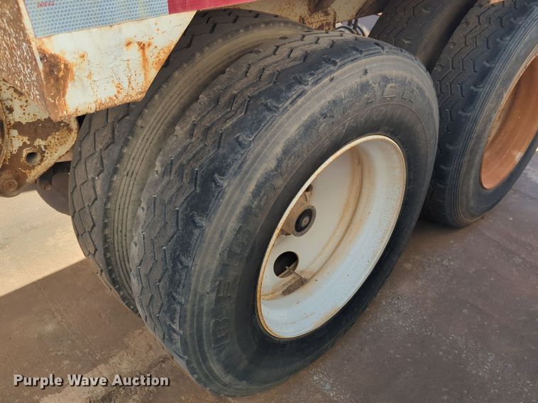 image for item EQ2266 2008 Construction Trailer Specialist  BDT-40 bottom dump trailer