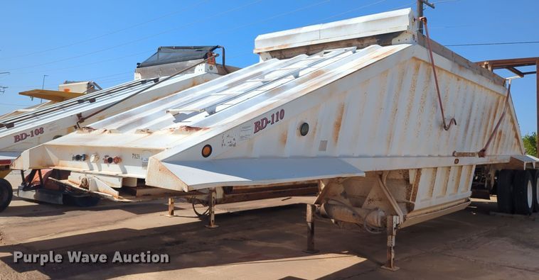 image for item EQ2267 2002 CPS bottom dump trailer