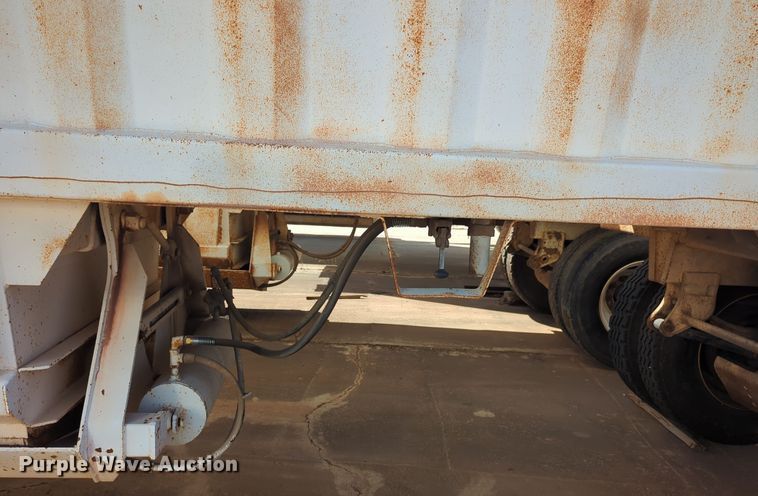 image for item EQ2267 2002 CPS bottom dump trailer