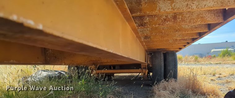 image for item EQ2378 1977 Trail King equipment trailer