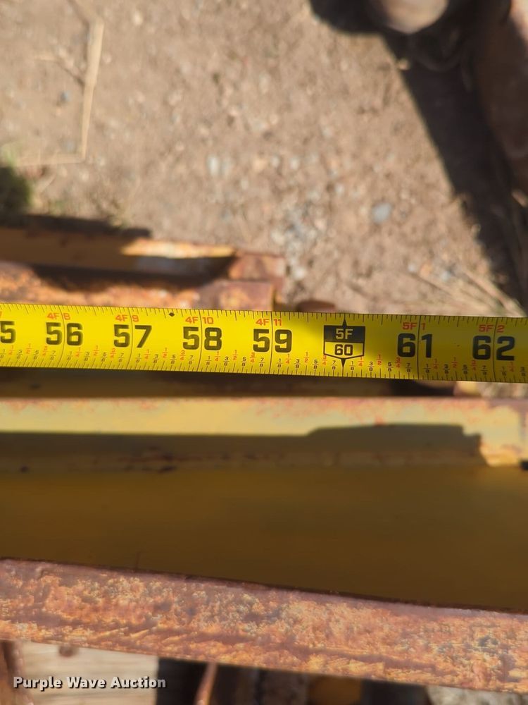 image for item EQ2378 1977 Trail King equipment trailer