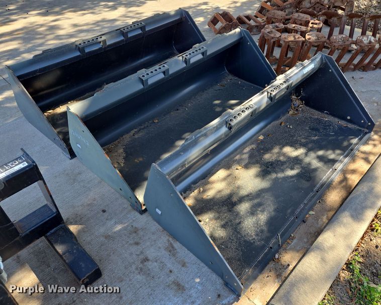 image for item EQ2514 (3) Bobcat 68 Standard Duty buckets