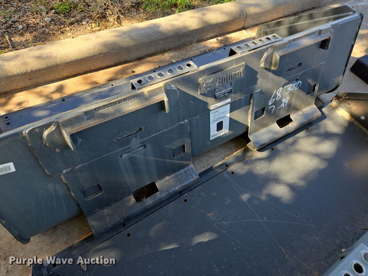 image for item EQ2514 (3) Bobcat 68 Standard Duty buckets