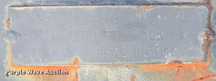 image for item EQ2524 Bobcat excavator bucket