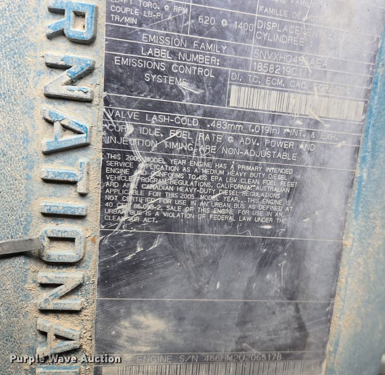 image for item EQ3669 2006 International  4300 SBA bucket truck