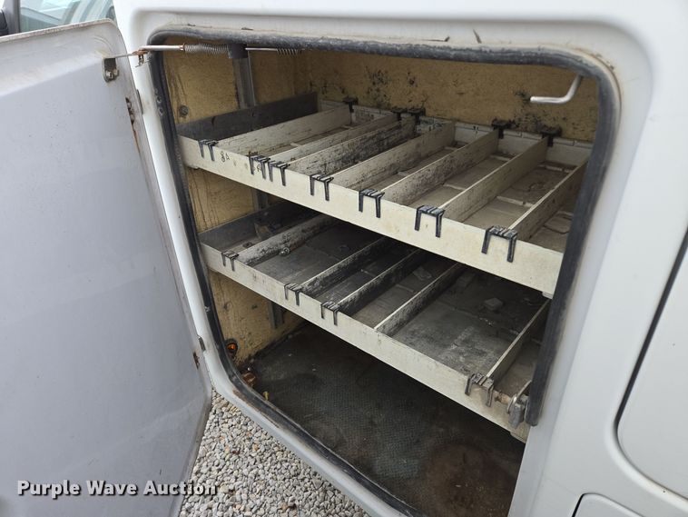 image for item EQ3670 2009 Dodge  Ram 5500HD bucket truck