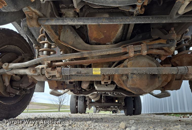 image for item EQ3670 2009 Dodge  Ram 5500HD bucket truck