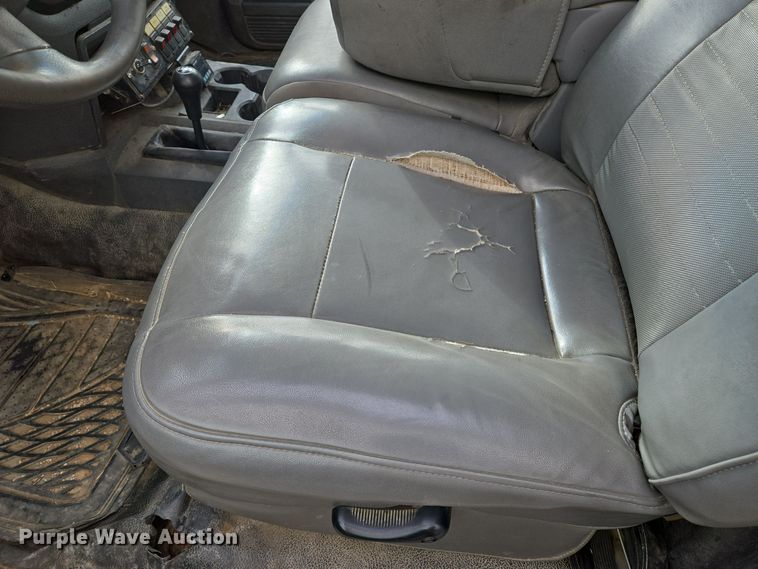 image for item EQ3670 2009 Dodge  Ram 5500HD bucket truck