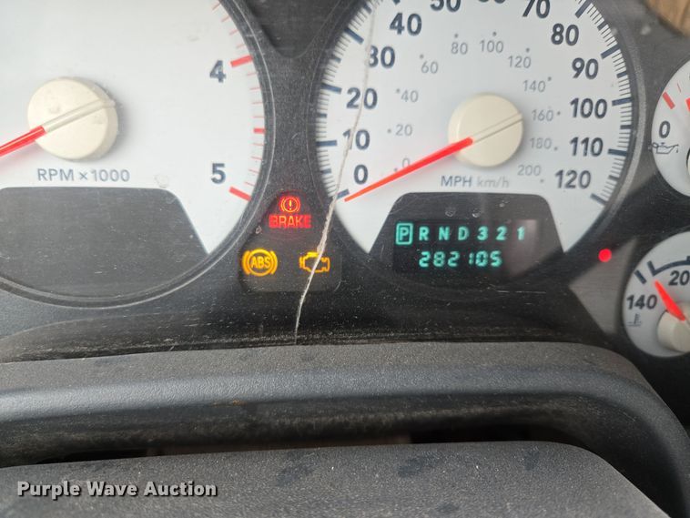 image for item EQ3670 2009 Dodge  Ram 5500HD bucket truck