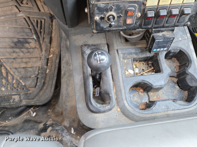 image for item EQ3670 2009 Dodge  Ram 5500HD bucket truck