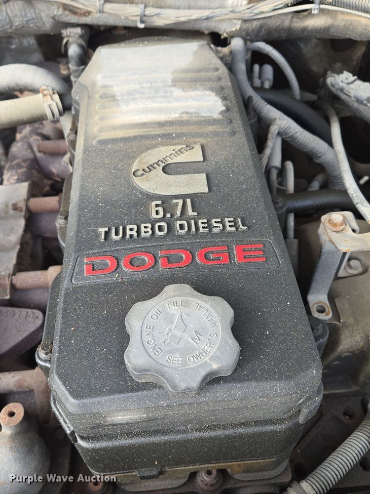 image for item EQ3670 2009 Dodge  Ram 5500HD bucket truck