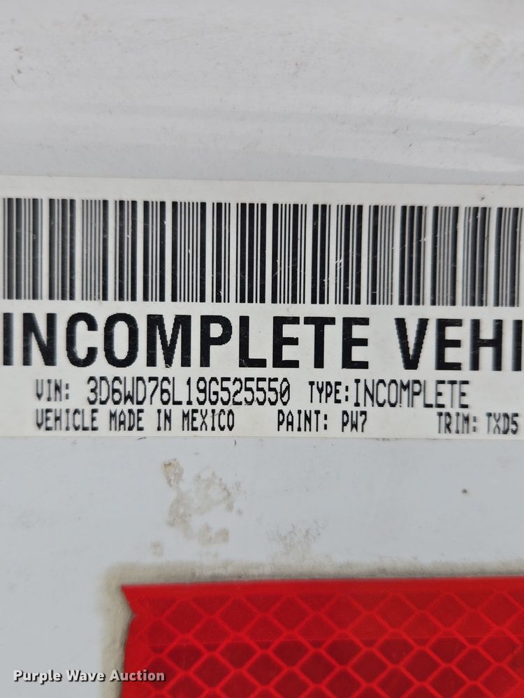 image for item EQ3670 2009 Dodge  Ram 5500HD bucket truck