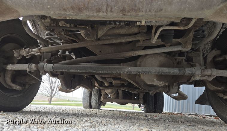 image for item EQ3671 2005 Ford  F550 Super Duty XL   bucket truck