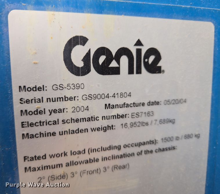 image for item EQ3680 2004 Genie  5390RT scissor lift