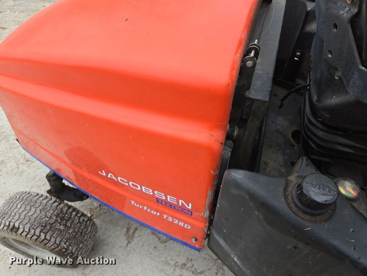image for item EQ3681 1968 Jacobsen  T528D lawn mower