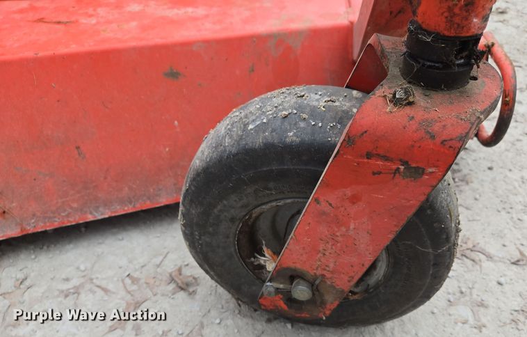 image for item EQ3681 1968 Jacobsen  T528D lawn mower