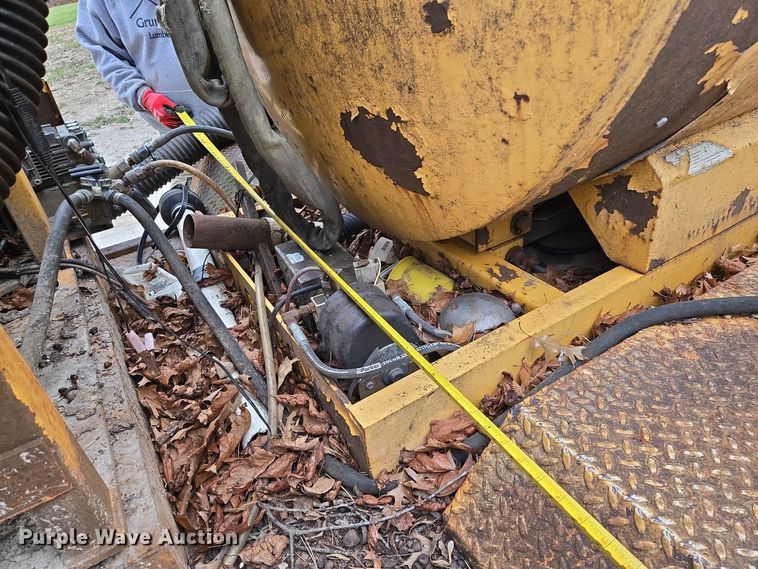 image for item EQ3683 Vac-Tron PMD-800 vacuum trailer