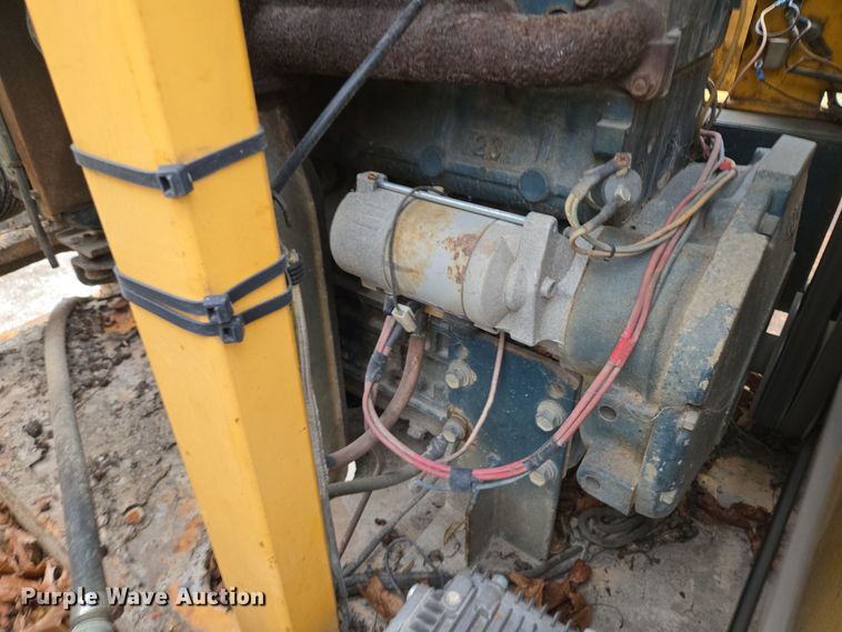 image for item EQ3683 Vac-Tron PMD-800 vacuum trailer