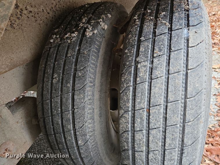 image for item EQ3683 Vac-Tron PMD-800 vacuum trailer