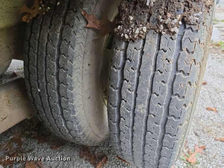 image for item EQ3683 Vac-Tron PMD-800 vacuum trailer