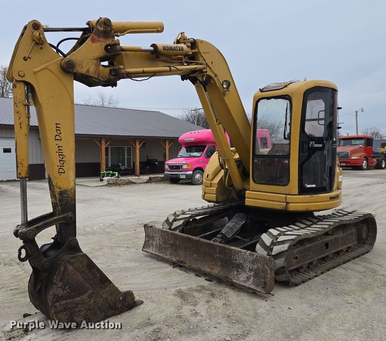 image for item EQ3685 Komatsu  PC75UU-2 mini excavator