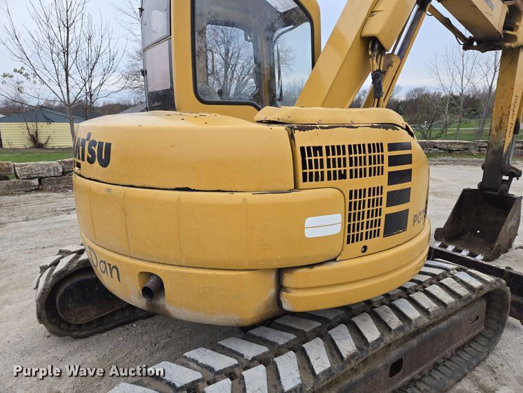 image for item EQ3685 Komatsu  PC75UU-2 mini excavator