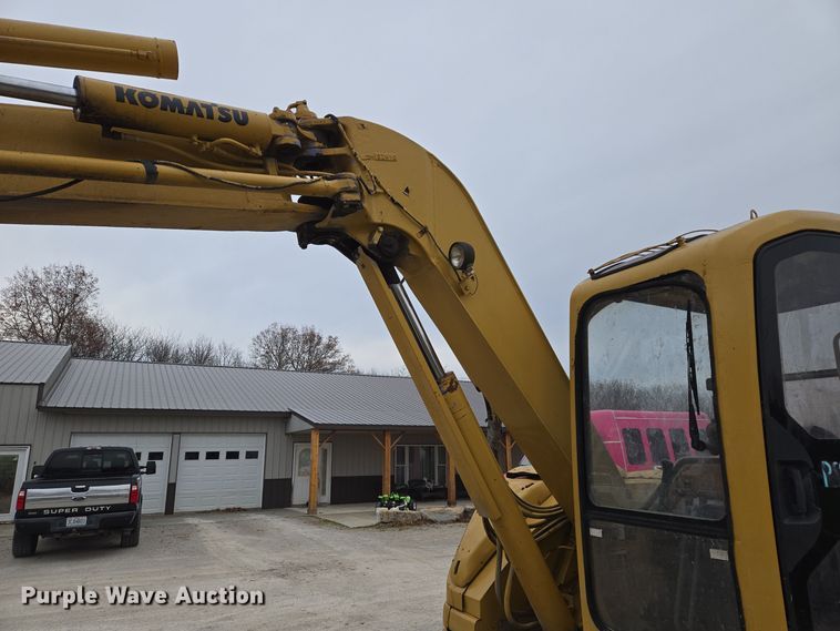 image for item EQ3685 Komatsu  PC75UU-2 mini excavator