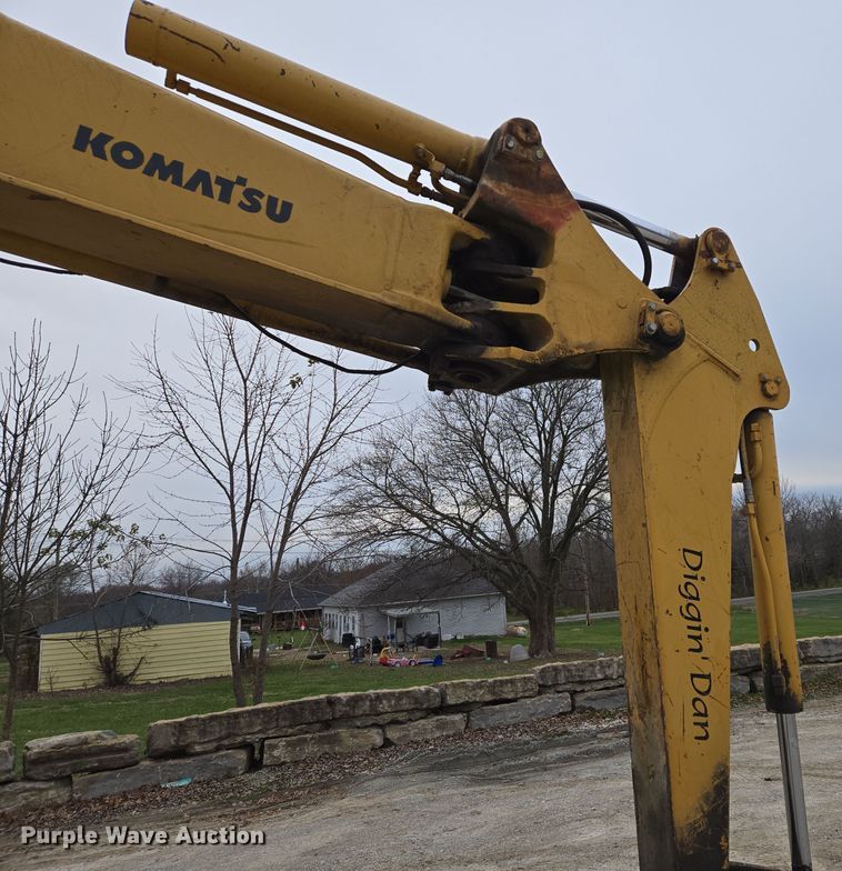 image for item EQ3685 Komatsu  PC75UU-2 mini excavator