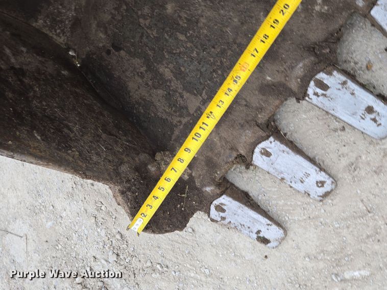 image for item EQ3685 Komatsu  PC75UU-2 mini excavator