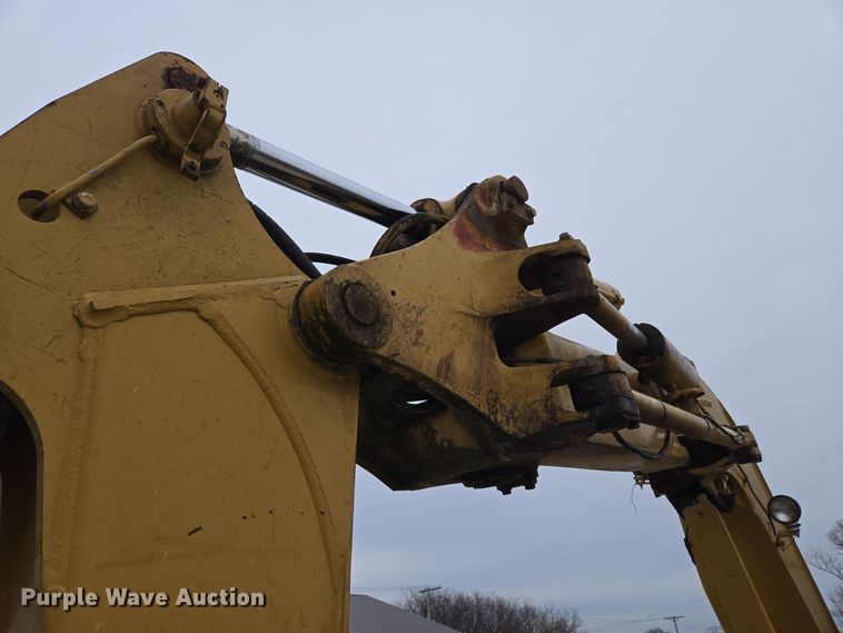 image for item EQ3685 Komatsu  PC75UU-2 mini excavator