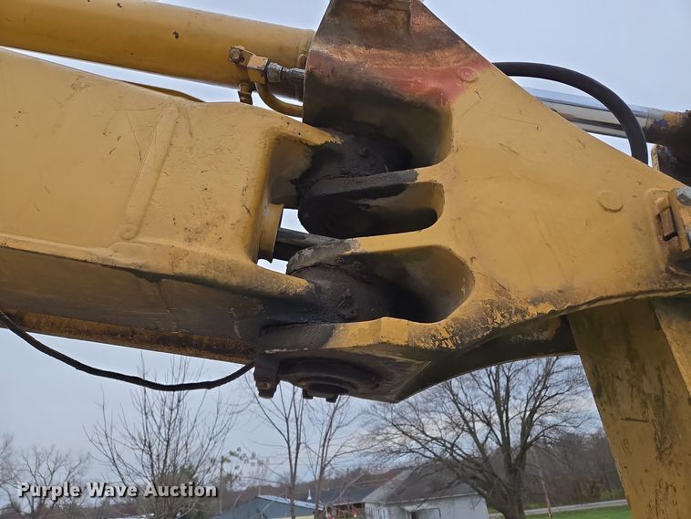 image for item EQ3685 Komatsu  PC75UU-2 mini excavator