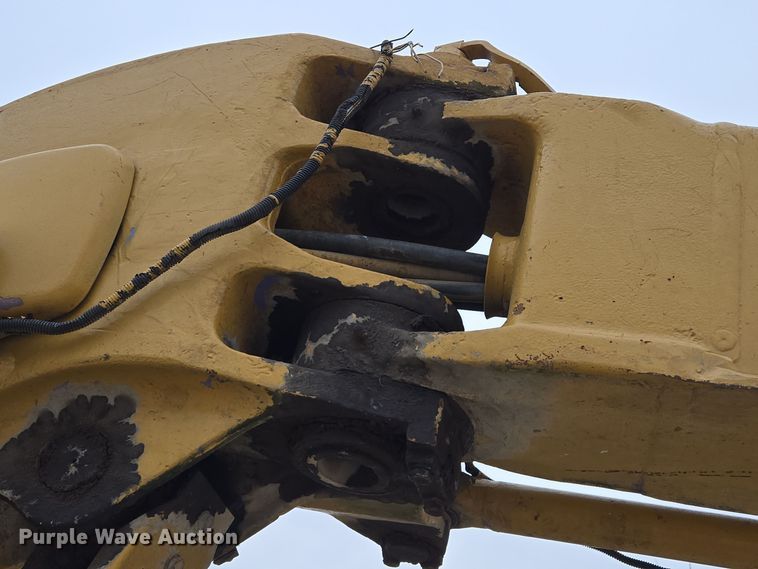 image for item EQ3685 Komatsu  PC75UU-2 mini excavator