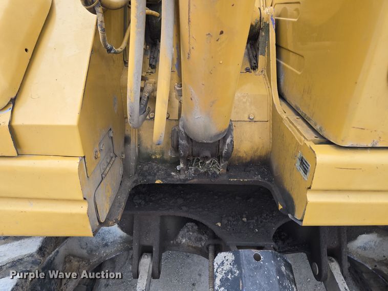 image for item EQ3685 Komatsu  PC75UU-2 mini excavator