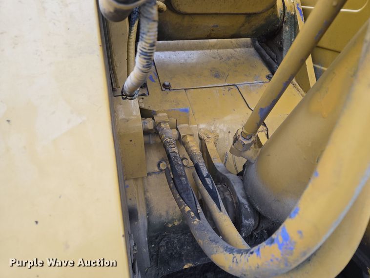 image for item EQ3685 Komatsu  PC75UU-2 mini excavator