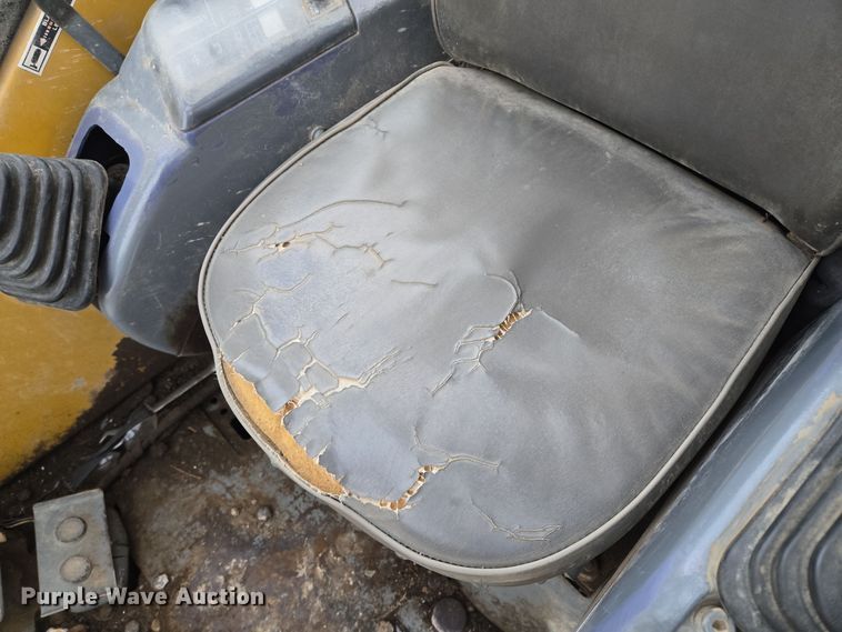 image for item EQ3685 Komatsu  PC75UU-2 mini excavator